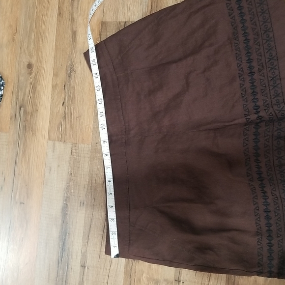 Apt. 9 Brown Linen Blend Taylored Mid-Rise Embroidered Pocketed Shorts - Picture 11 of 14